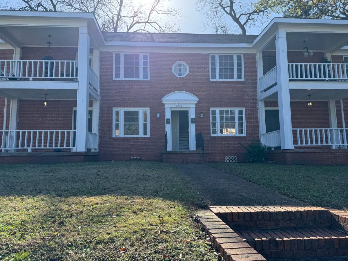 Apartment for rent at 1532 Winona Ave, Montgomery, AL 36107
