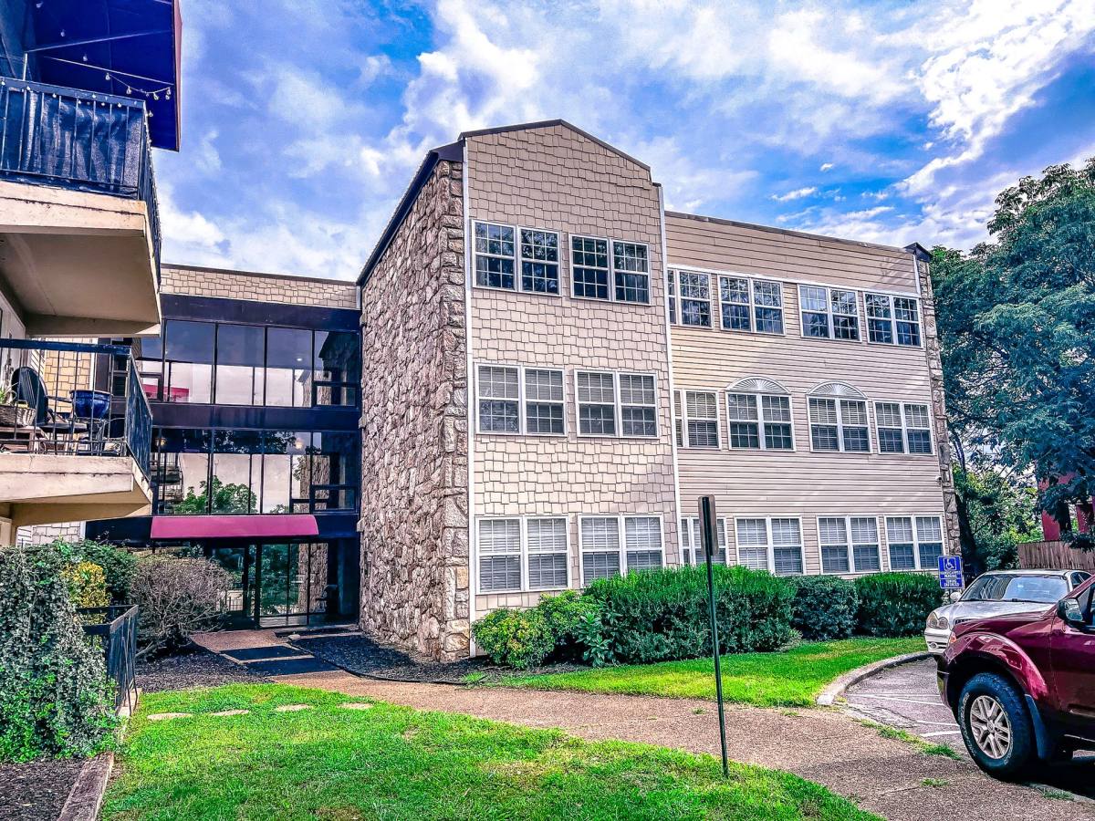 Condo for rent at 2749 Sullins St, Knoxville, TN 37919
