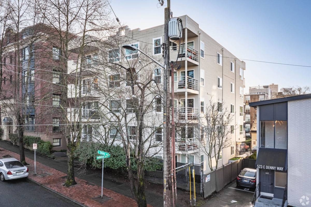 Apartment for rent at 601 E Denny Way, Seattle, WA 98122