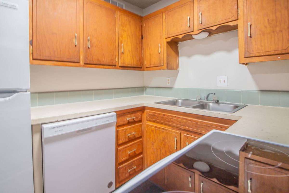 Apartment for rent at 2500 W 26th St, Plainview, TX 79072