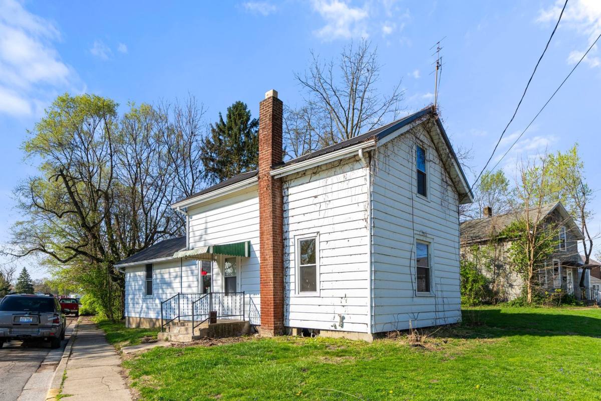 House for rent at 1336 Summit St, New Haven, IN 46774