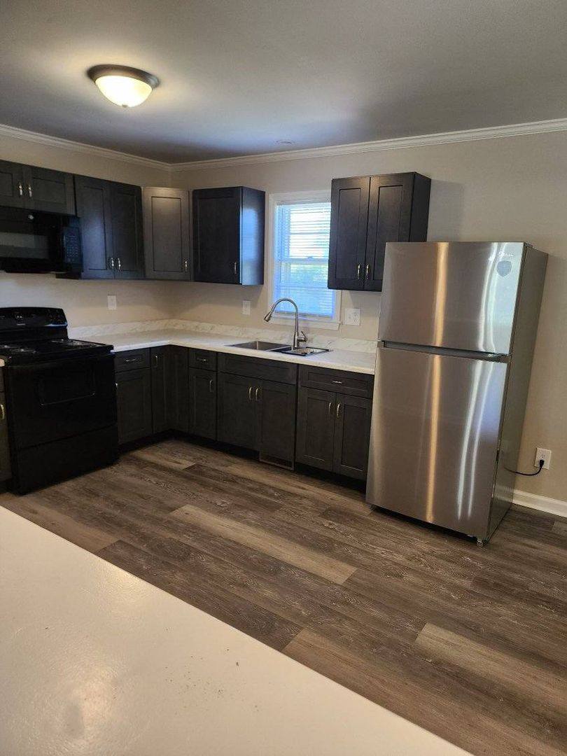 House for rent at 1340 Old Ebenezeer Rd, Florence, SC 29501