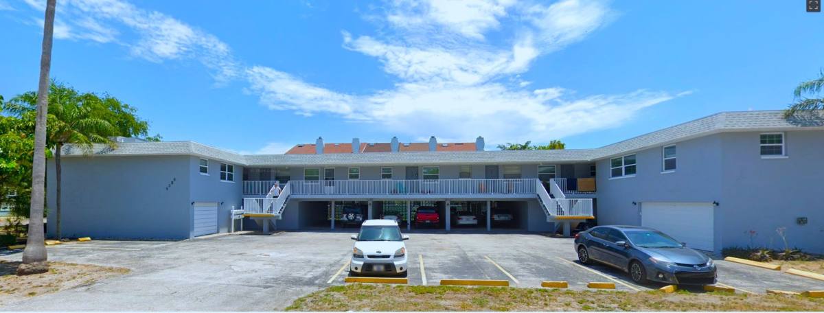 Apartment for rent at 9250 Blind Pass Rd, Saint Petersburg, FL 33706