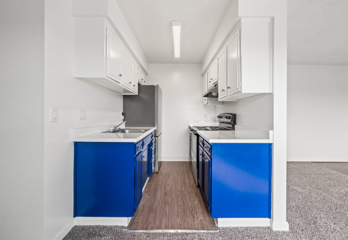 Apartment for rent at 1350 Buckingham Way, Stockton, CA 95207