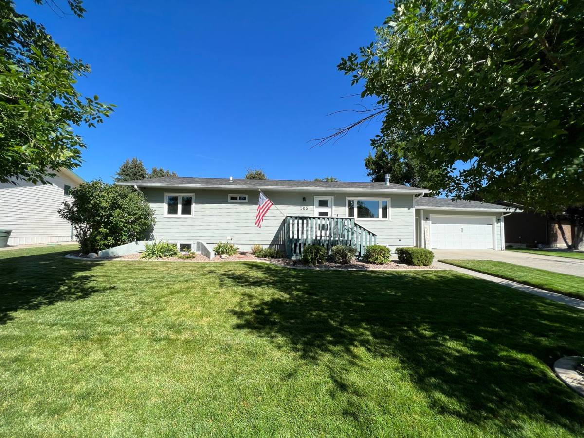 House for rent at 505 Deer Dr, Great Falls, MT 59404