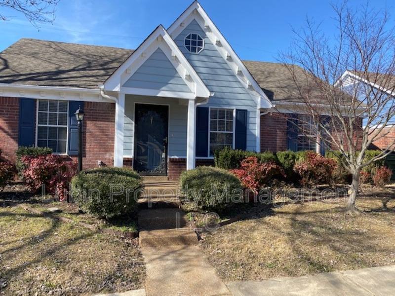 House for rent at 1815 Black Bear Circle E, Cordova, TN 38016