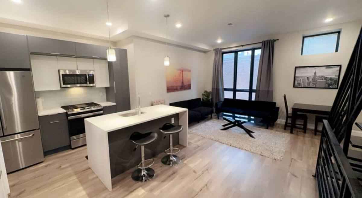 Apartment for rent at 725 N 17th St, Philadelphia, PA 19130