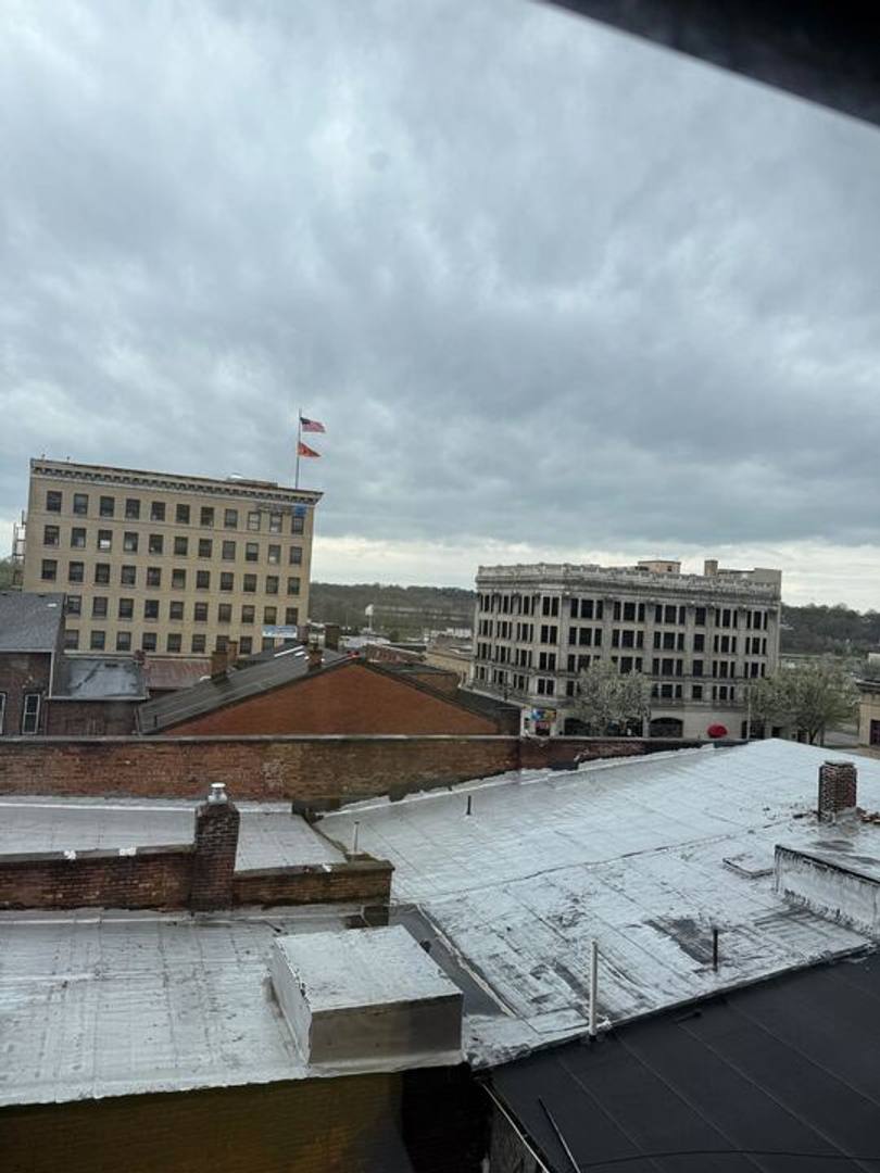 Apartment for rent at 59 Lincoln Way E, Massillon, OH 44646