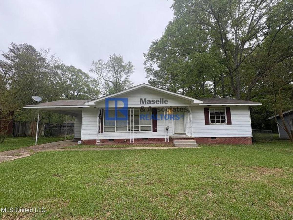 House for rent at 3154 Oak Forest, Jackson, MS 39212