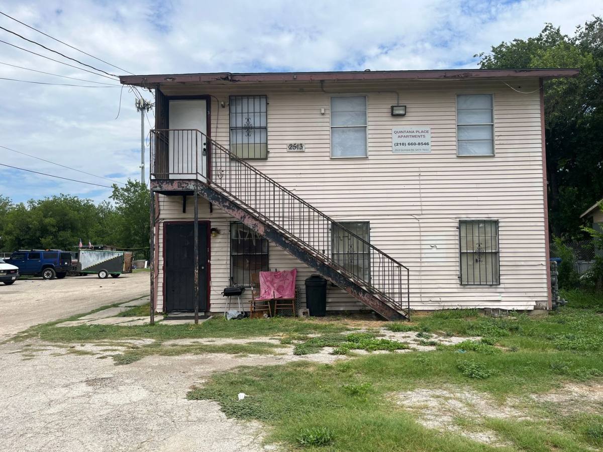 Apartment for rent at 2513 Quintana Rd, San Antonio, TX 78211