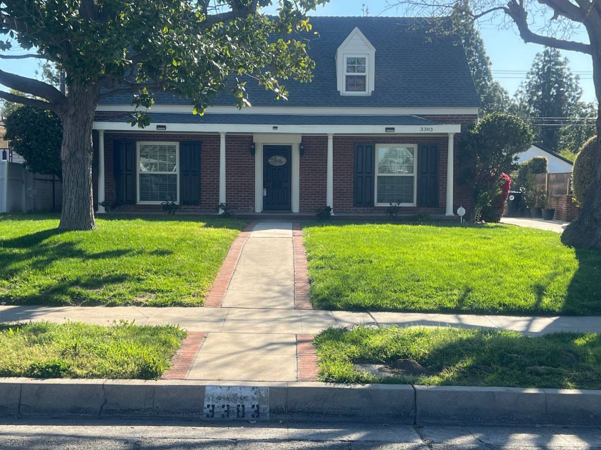 House for rent at 3383 Broadmoor Blvd, San Bernardino, CA 92404