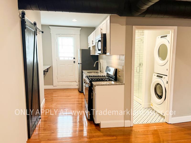 Apartment for rent at 318 N Duke St #5, Lancaster, PA 17602