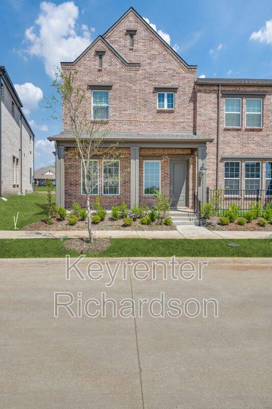 Townhouse for rent at 2308 Bulin Dr, Mansfield, TX 76063
