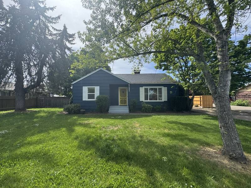 House for rent at 2782 Stark St, Eugene, OR 97404