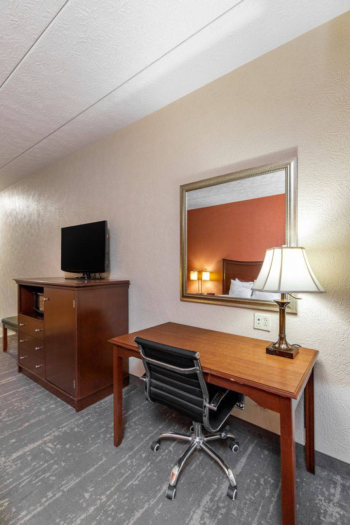 Apartment for rent at 44128 Fairground Rd, Caldwell, OH 43724