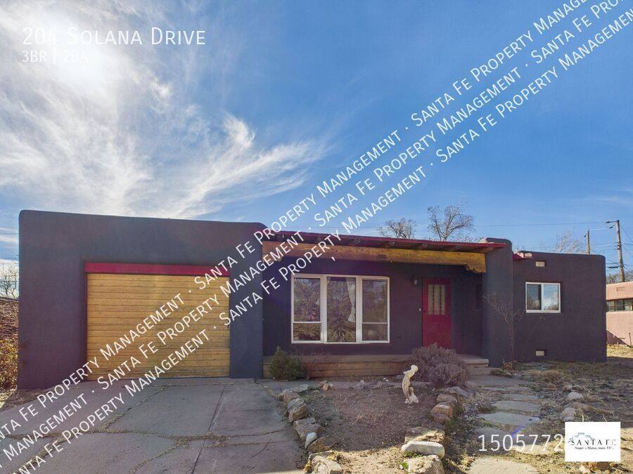 House for rent at 204 Solana Dr, Santa Fe, NM 87501
