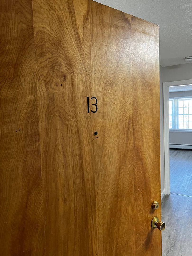 Apartment for rent at 90 Ridgewood Lane, Gardner, MA 01440