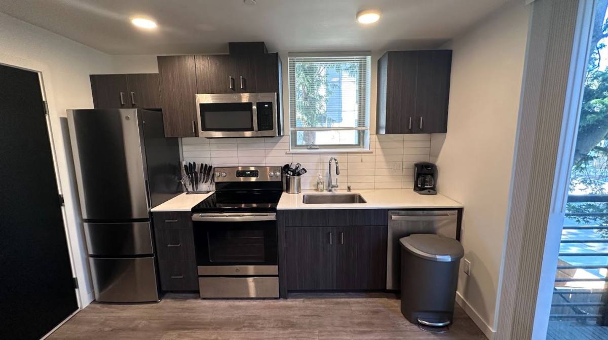 Apartment for rent at 207 18th Ave, Seattle, WA 98122