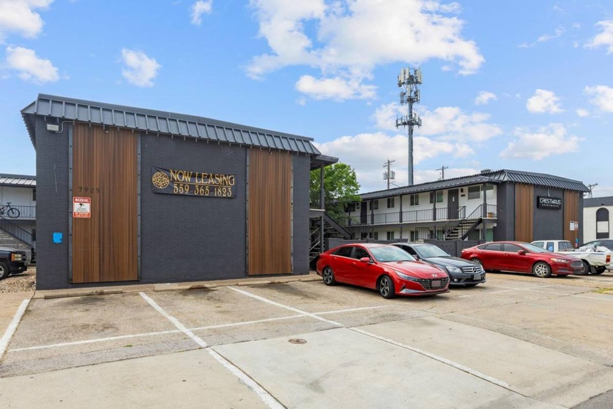 Apartment for rent at 7929 Gault St, Austin, TX 78757