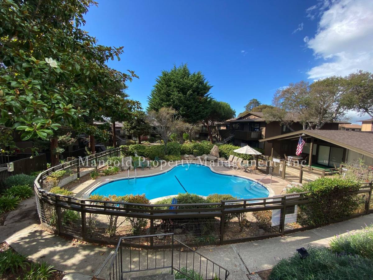 Apartment for rent at 456 Dela Vina Ave, Monterey, CA 93940