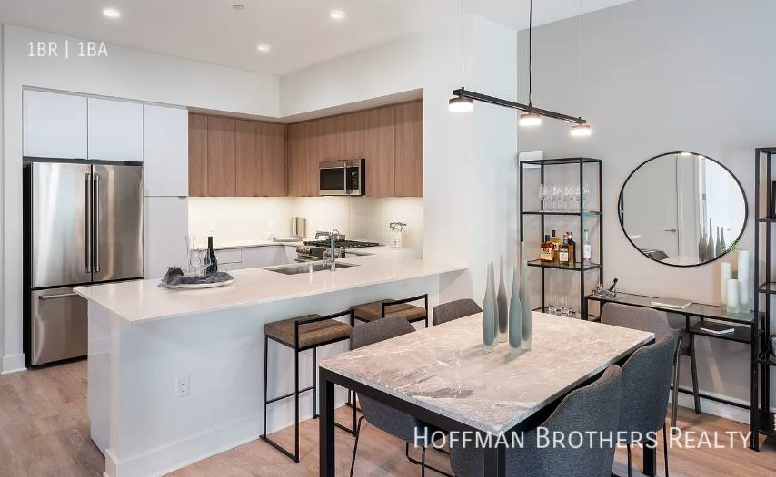 Apartment for rent at 1752 Glendale Blvd #314, Los Angeles, CA 90026