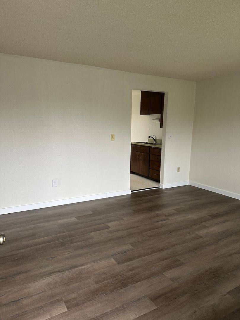 Apartment for rent at 11216 59th Ave Court E, Puyallup, WA 98373