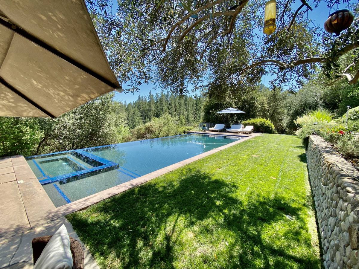 House for rent at 3594 Silverado Trail N, Saint Helena, CA 94574