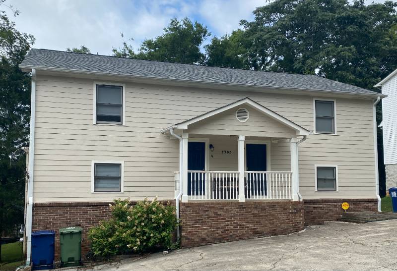 Townhouse for rent at 1705 Toll Gate Rd #B, Huntsville, AL 35801