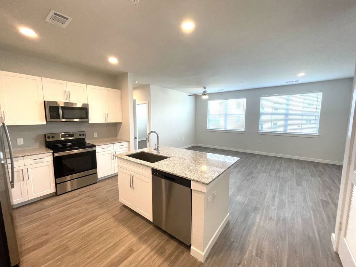 Apartment for rent at 295 County Rd, Hutto, TX 78634