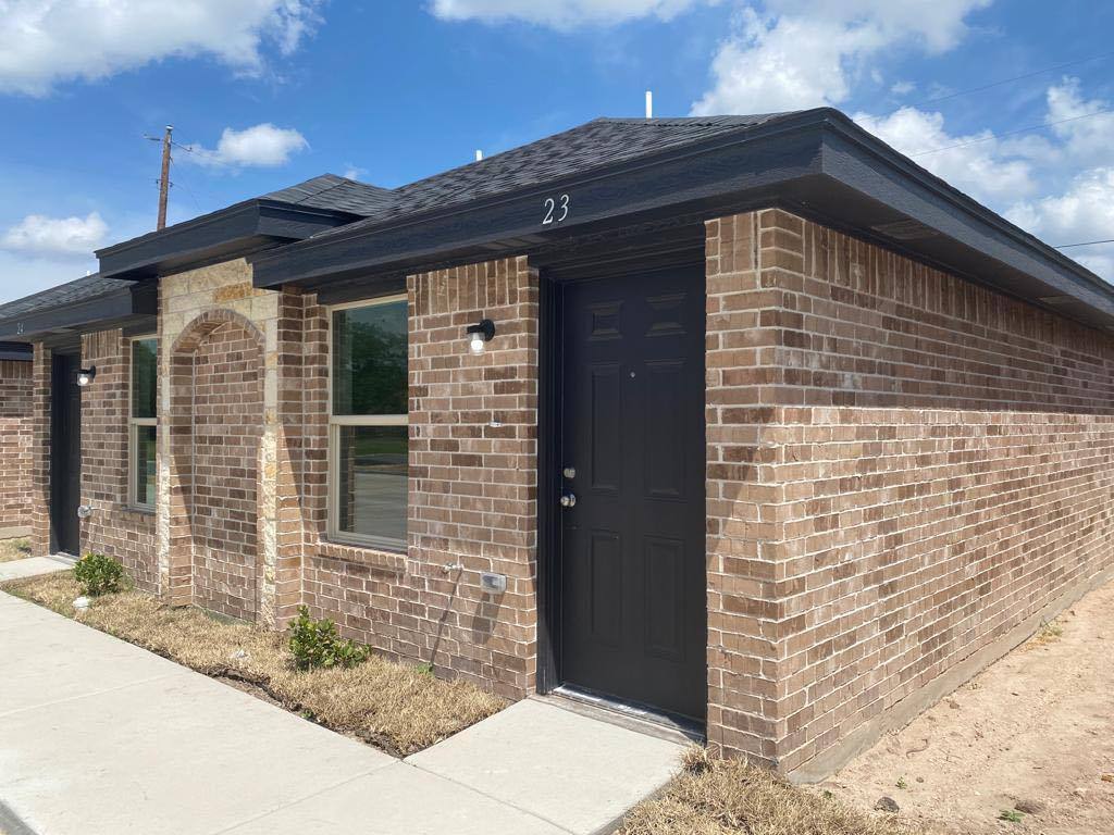 Apartment for rent at 1105 W Kennedy St #21, Pharr, TX 78577