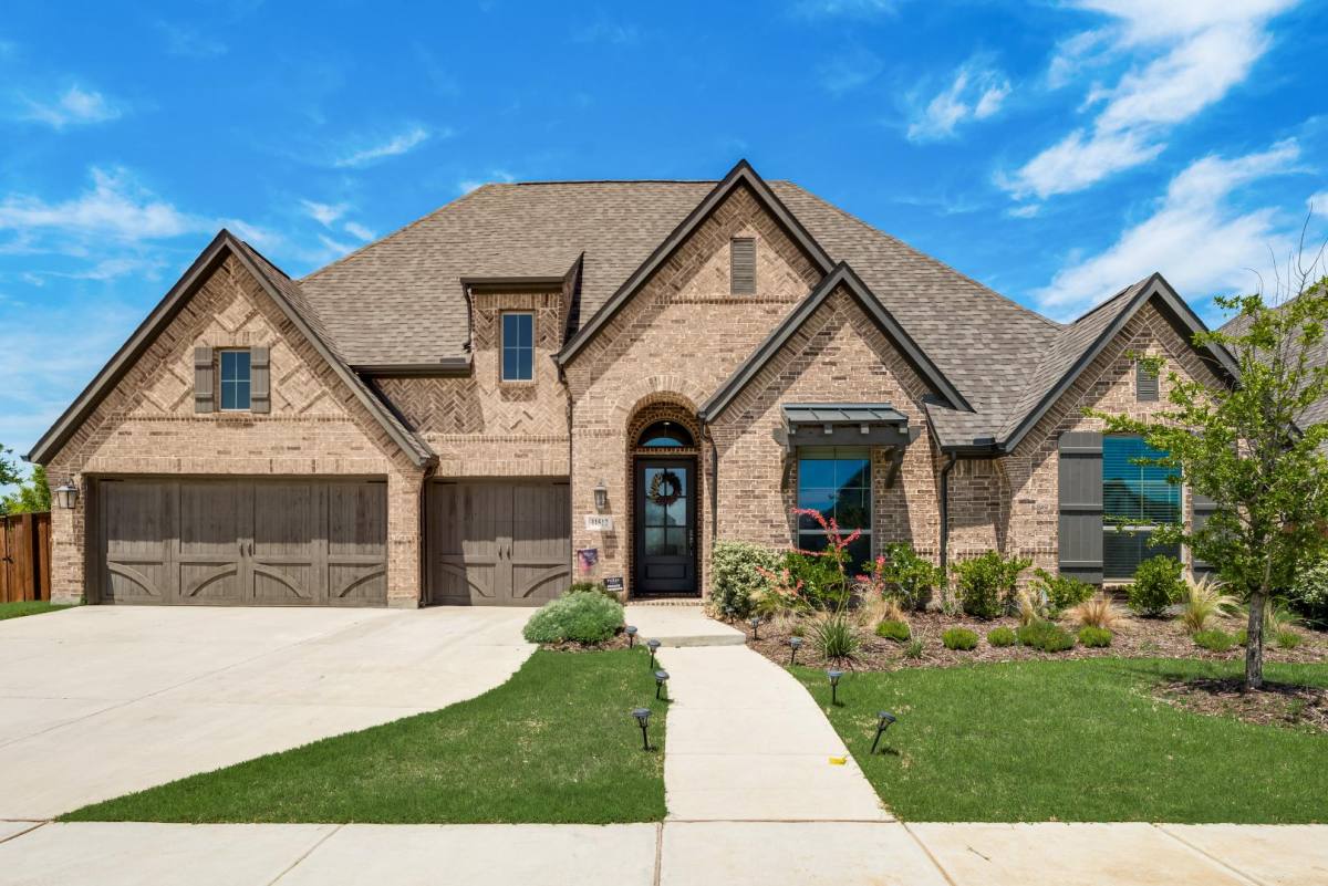 House for rent at 11512 Antler Ridge Way, Argyle, TX 76226