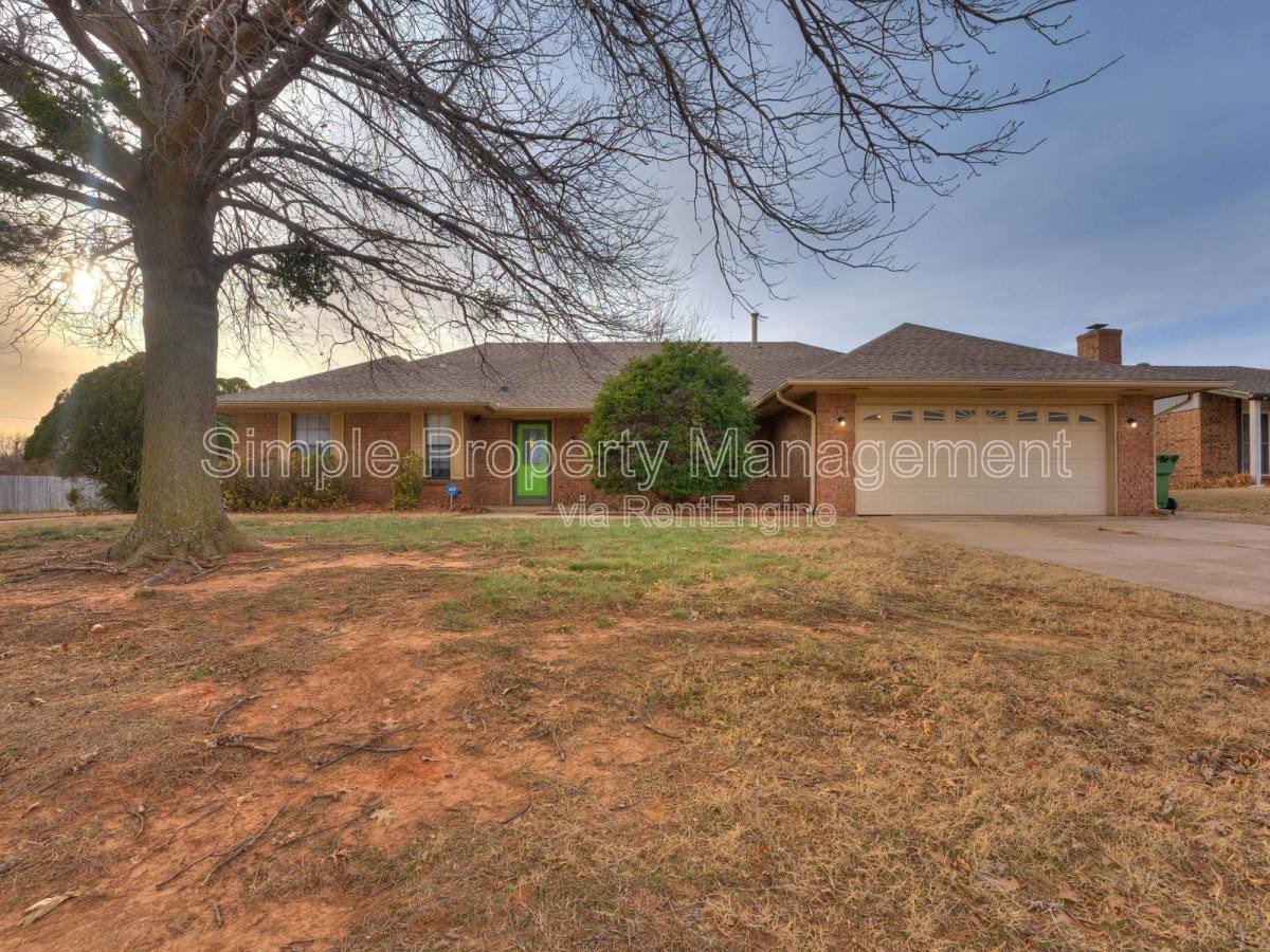 House for rent at 101 E Platt Dr, Yukon, OK 73099