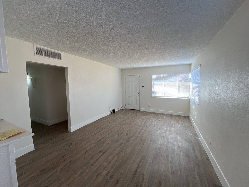 Apartment for rent at 1304 Rexford Place, Las Vegas, NV 89104