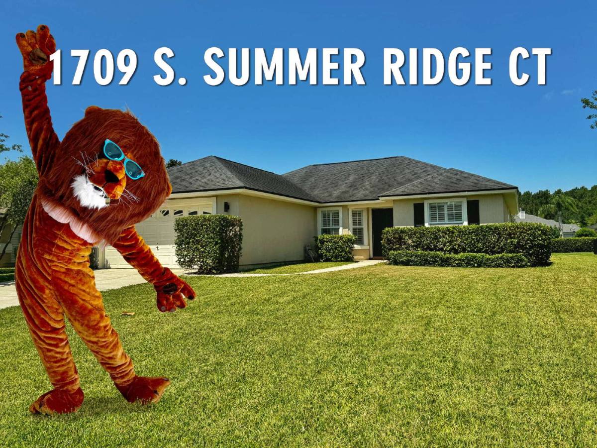 House for rent at 1709 S Summer Ridge Court, Saint Augustine, FL 32092