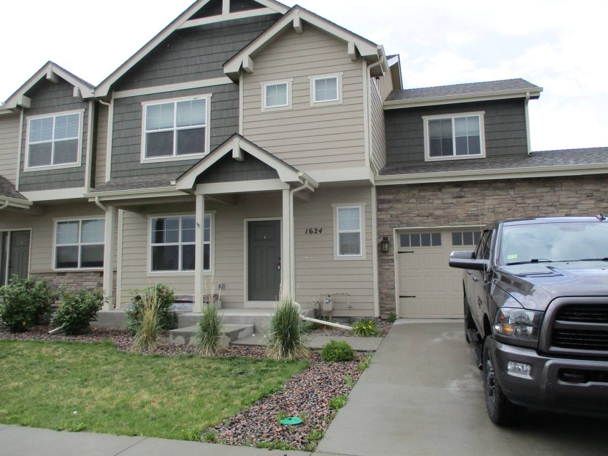 Townhouse for rent at 1624 Tundra Ave, Berthoud, CO 80513