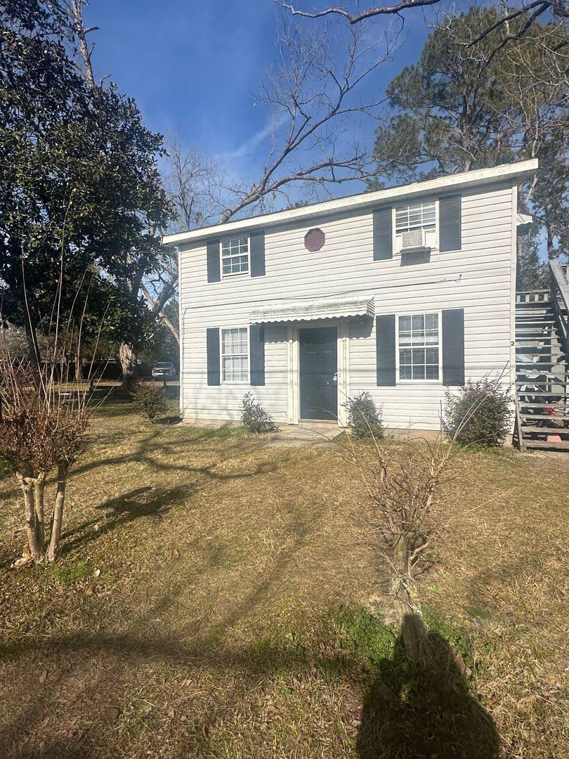 Apartment for rent at 11 Strozier St, McRae Helena, GA 31055