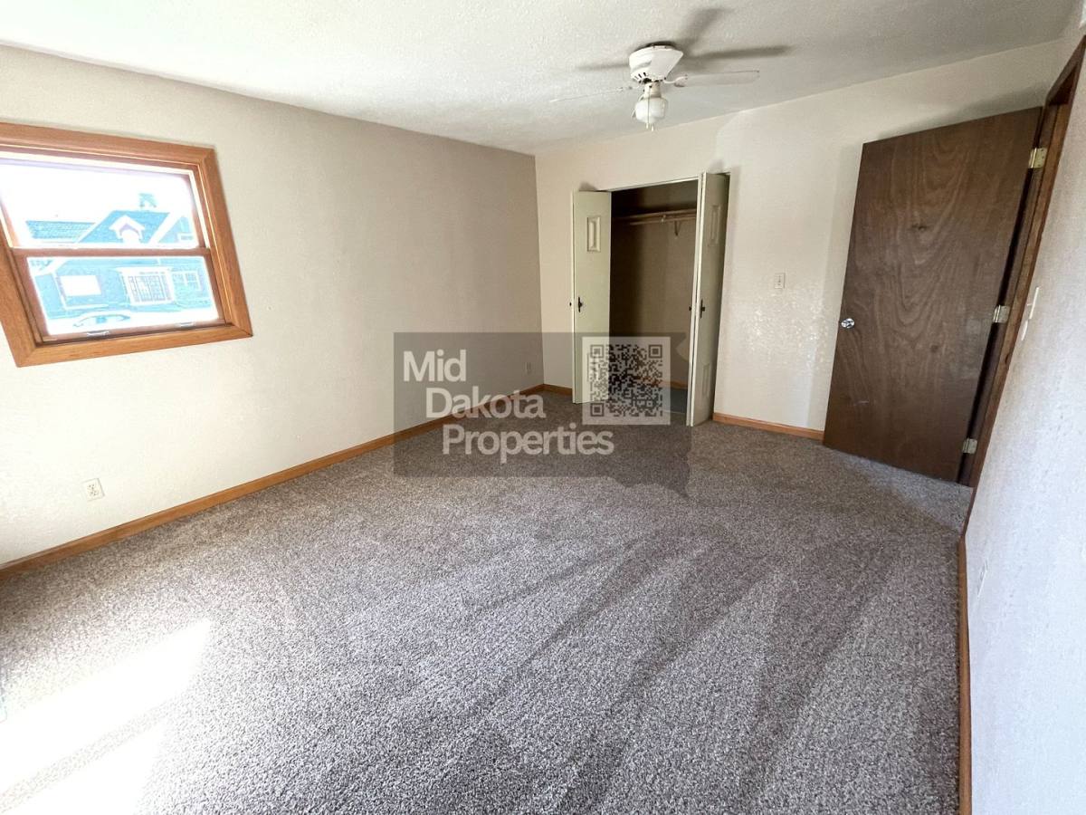 Apartment for rent at 420 E 6th, Mitchell, SD 57301