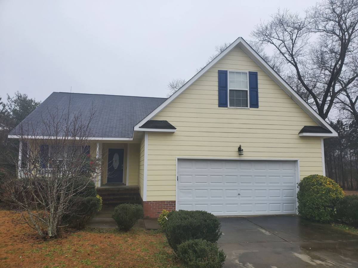 House for rent at 111 Markus Place Dr, Raeford, NC 28376