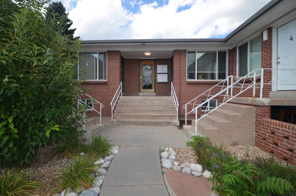 Apartment for rent at 5545 E Yale Ave, Denver, CO 80222