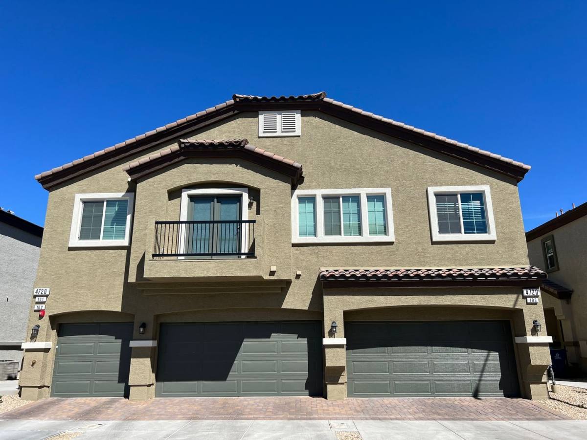 Townhouse for rent at 4720 Flower Moon Ave, North Las Vegas, NV 89084