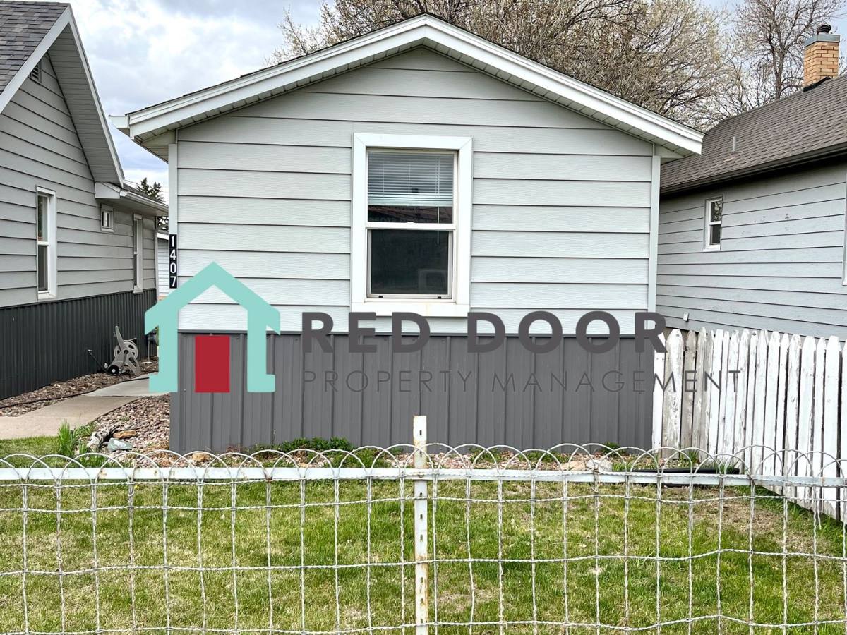 Apartment for rent at 1405 9th Ave S, Great Falls, MT 59405