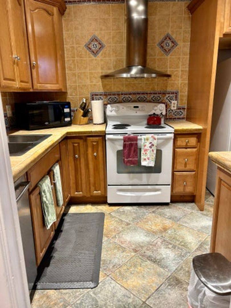 Townhouse for rent at 12745 Westhampton Circle, Wellington, FL 33414