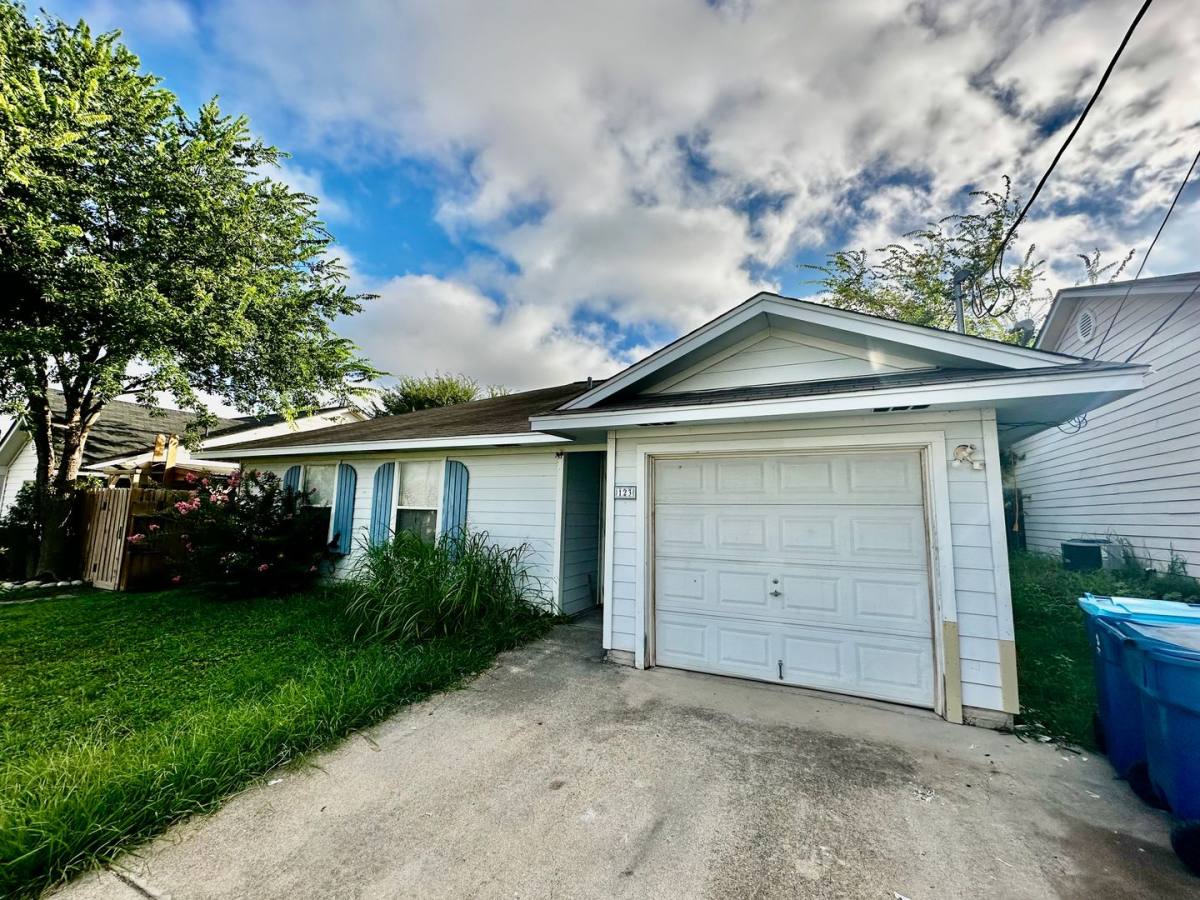 House for rent at 123 Amelia Court, Kerrville, TX 78028
