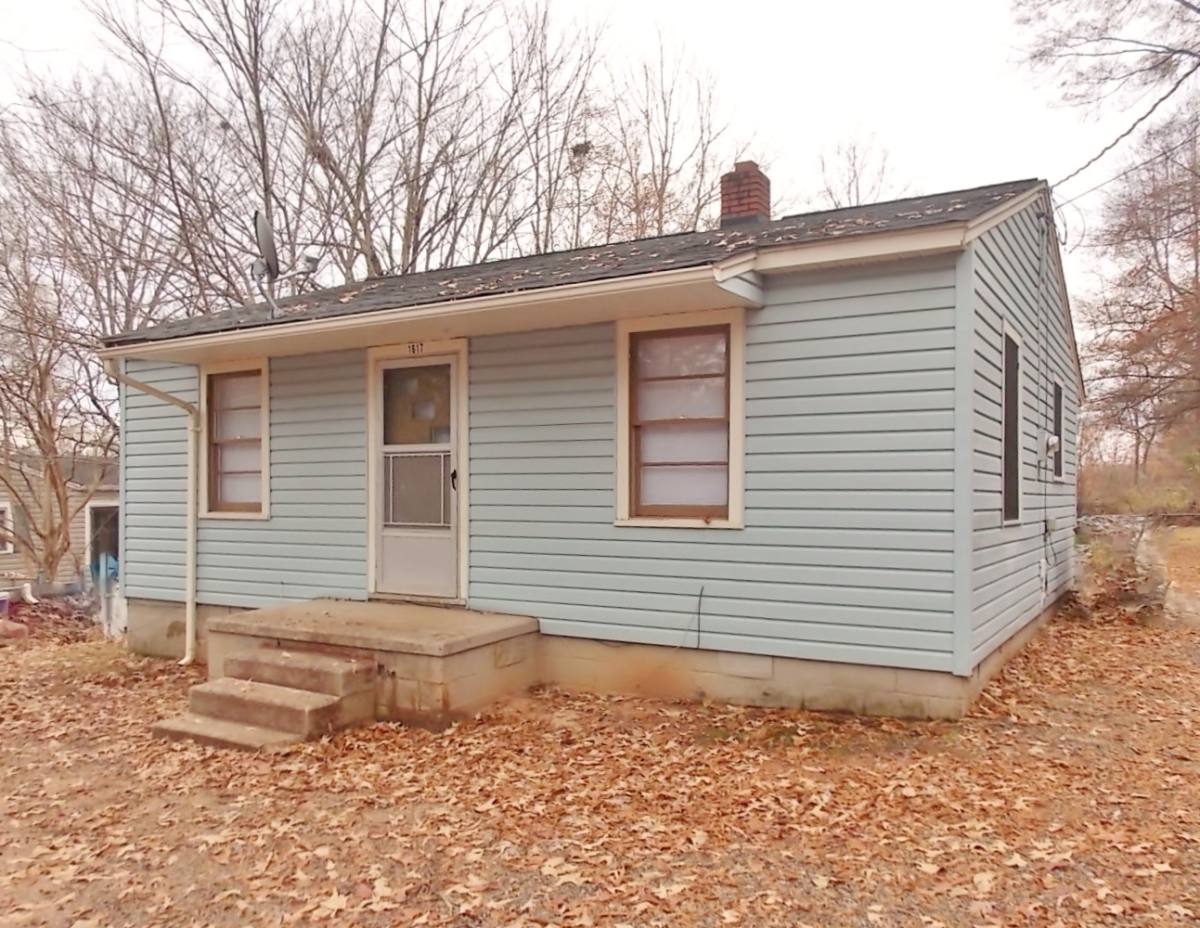 House for rent at 1617 Wedgedale Ave, Statesville, NC 28677