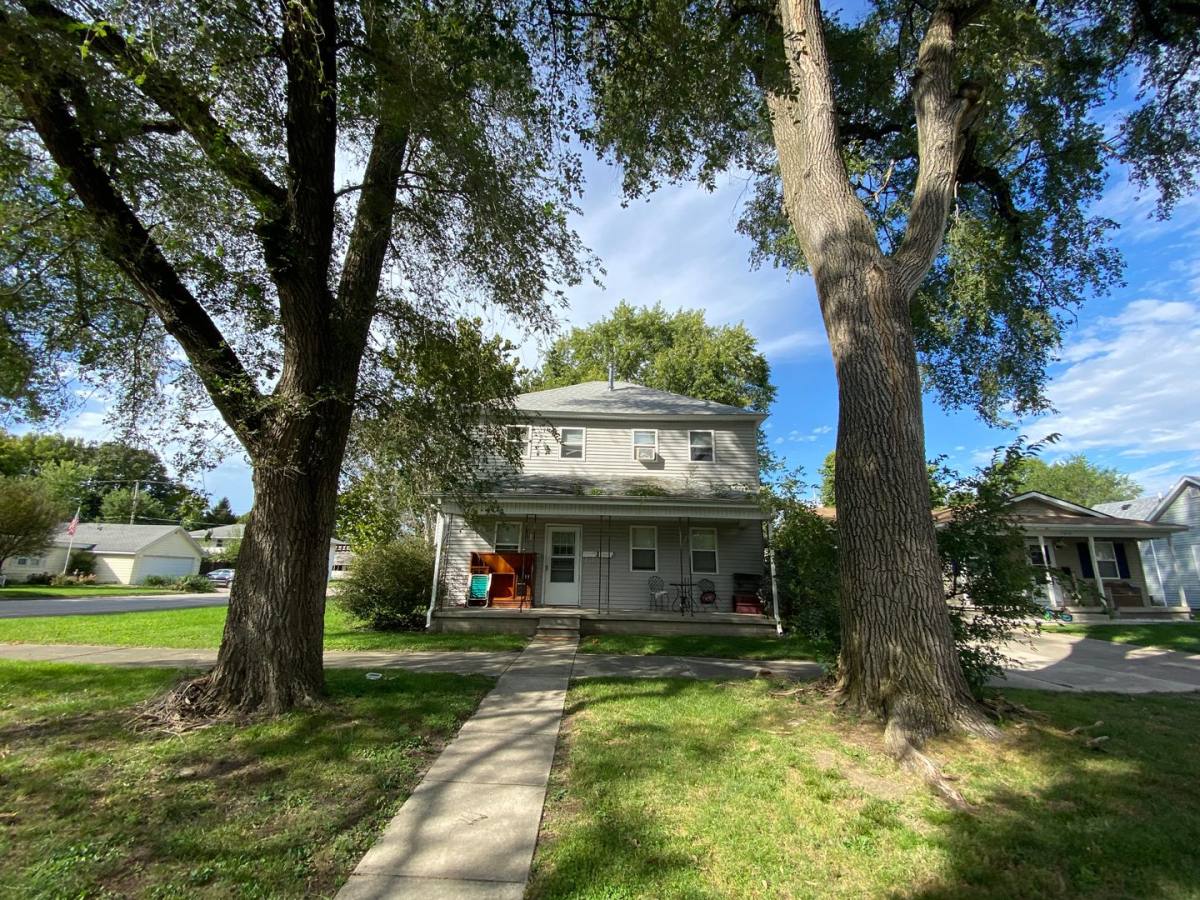 Apartment for rent at 2620 Richmond, Mattoon, IL 61938