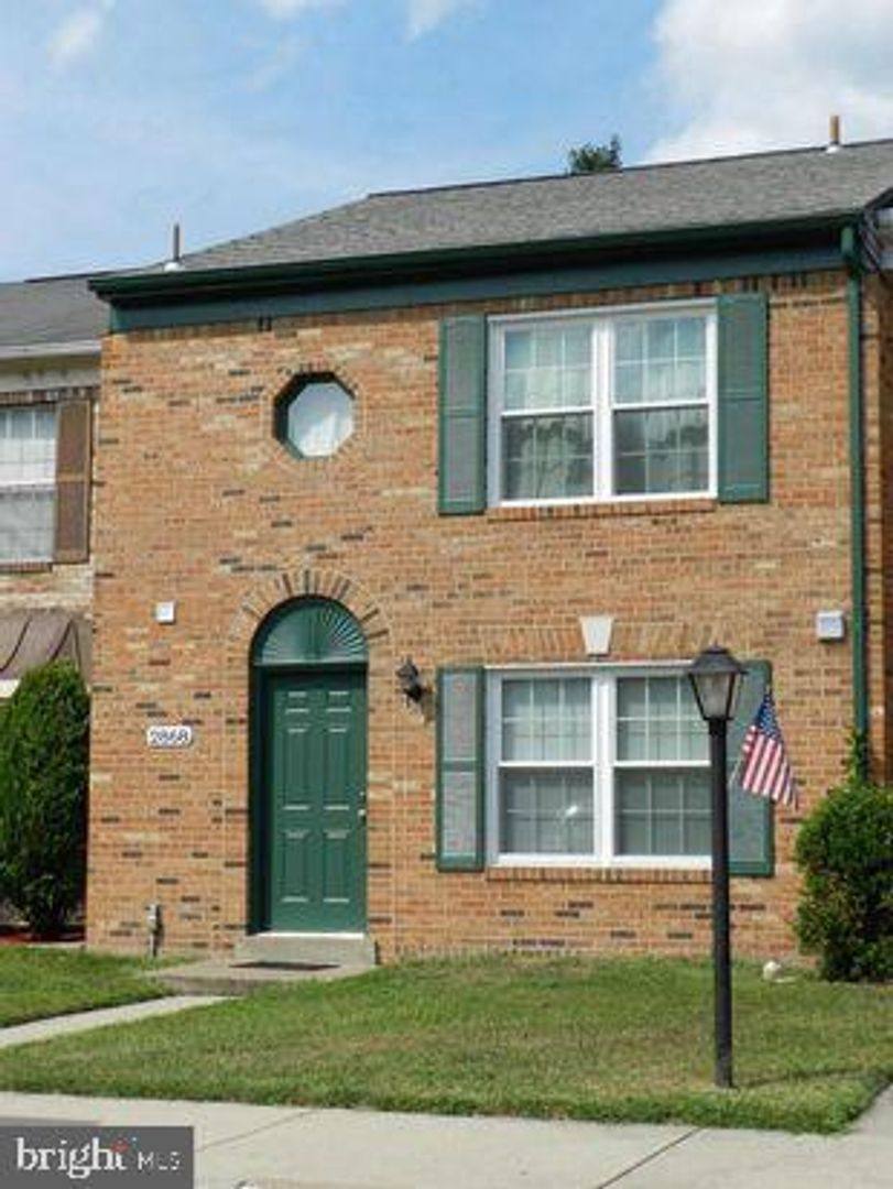 Townhouse for rent at 2868 Bowes Lane, Woodbridge, VA 22193