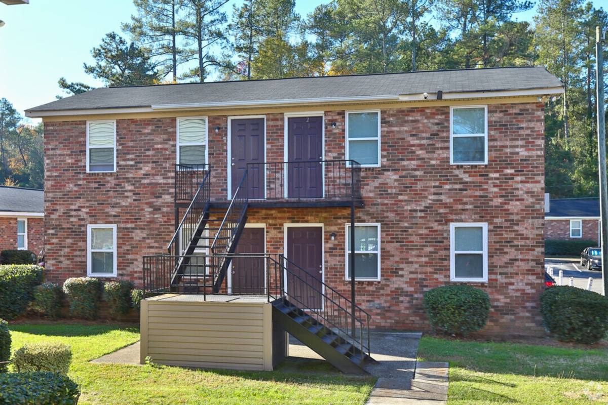 Apartment for rent at 2534 Lumpkin Rd, Augusta, GA 30906