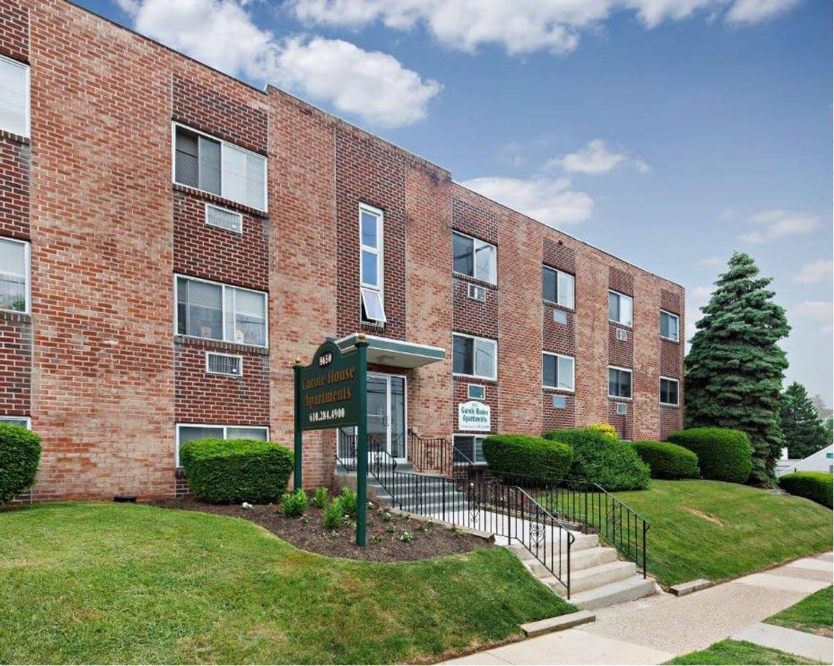 Apartment for rent at 8640-8650 W Chester Pike, Upper Darby, PA 19082