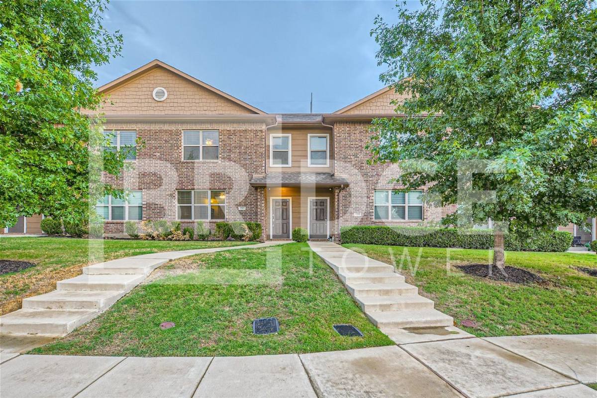 House for rent at 1313 Lake Crest Lane, Lewisville, TX 75057