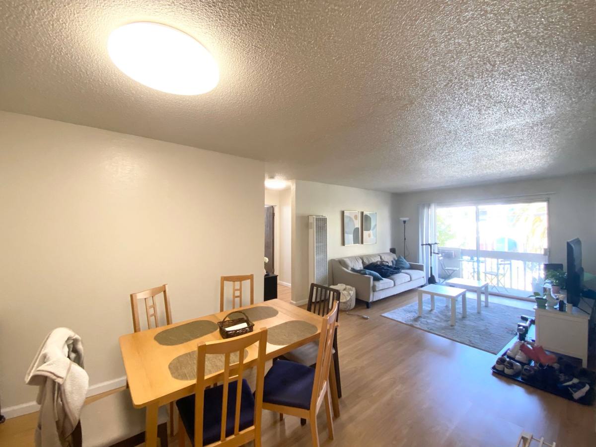 Apartment for rent at 2212 Blake St, Berkeley, CA 94704